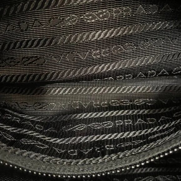 Authentic Pre-Owned Prada Vela Shoulder Bag Nylon Nero - Picture 6 of 16